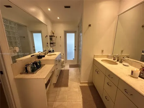 8050 SW 170th Street Palmetto Bay FL 33157