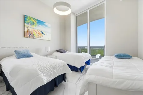 16001 Collins Avenue Sunny Isles Beach FL 33160