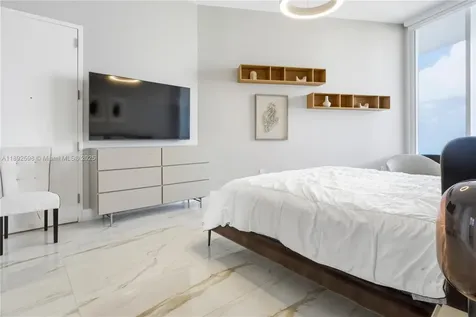 16001 Collins Avenue Sunny Isles Beach FL 33160