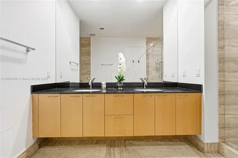 16001 Collins Avenue Sunny Isles Beach FL 33160