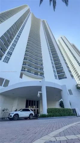 16001 Collins Avenue Sunny Isles Beach FL 33160