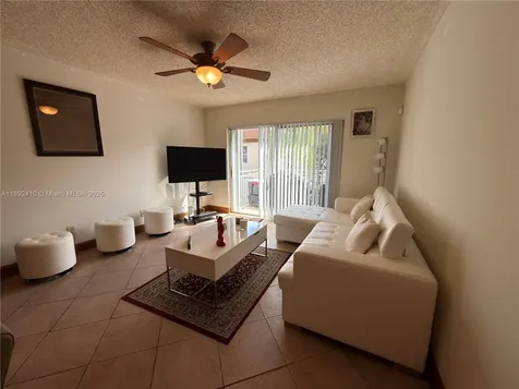 11266 SW 12th Street Pembroke Pines FL 33025