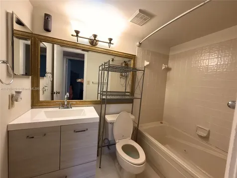 11266 SW 12th Street Pembroke Pines FL 33025