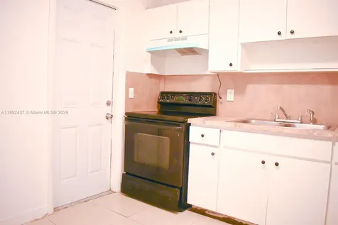 2265 NW 98th Street Miami FL 33147