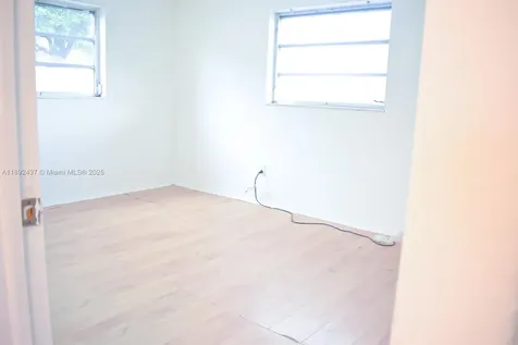 2265 NW 98th Street Miami FL 33147