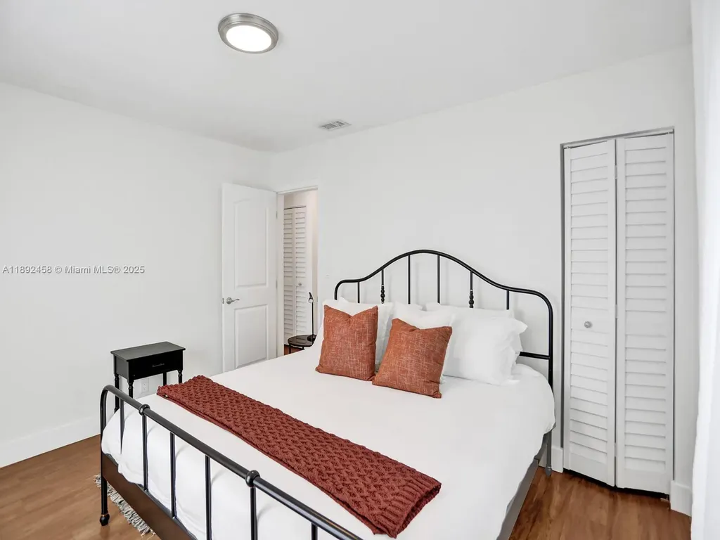 1106 NW 7th Terrace Fort Lauderdale FL 33311