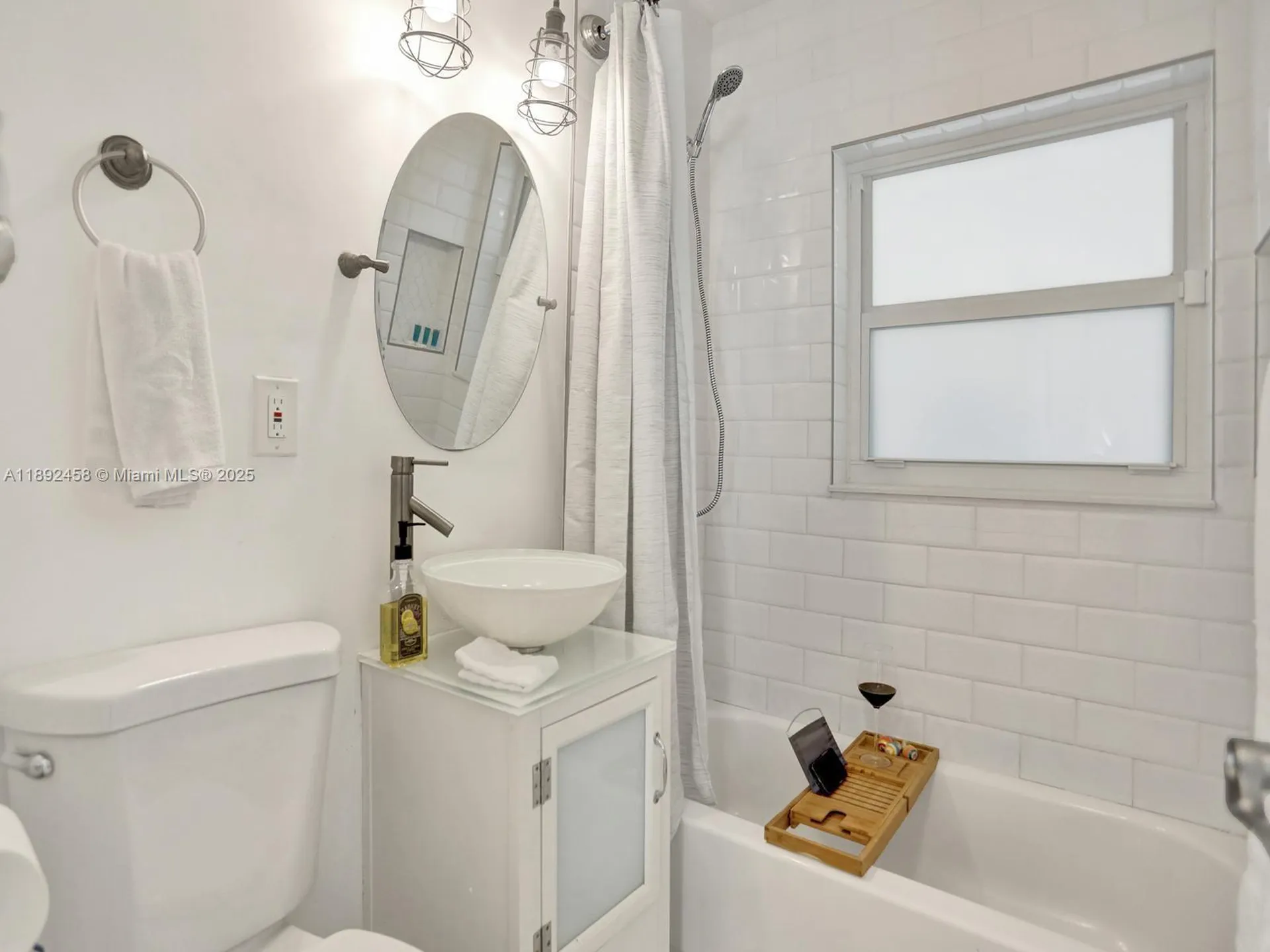 1106 NW 7th Terrace Fort Lauderdale FL 33311