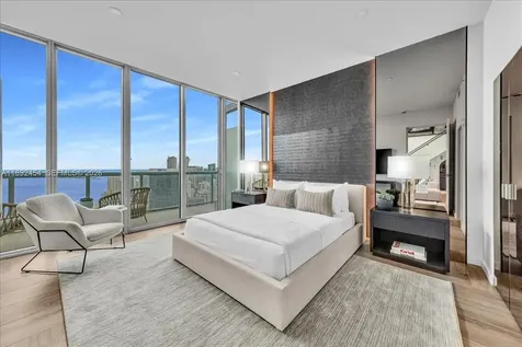 888 Biscayne Boulevard Miami FL 33132