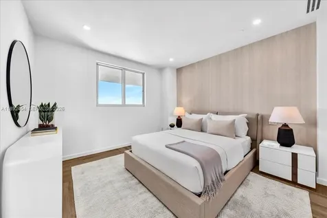 888 Biscayne Boulevard Miami FL 33132