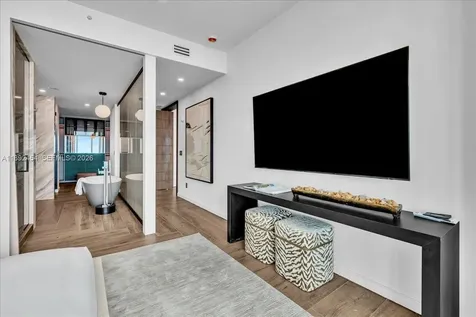 888 Biscayne Boulevard Miami FL 33132