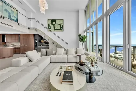 888 Biscayne Boulevard Miami FL 33132