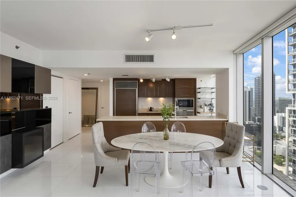 475 Brickell Avenue Miami FL 33131