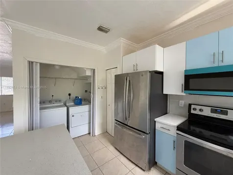 1512 SE 31st Court Homestead FL 33035