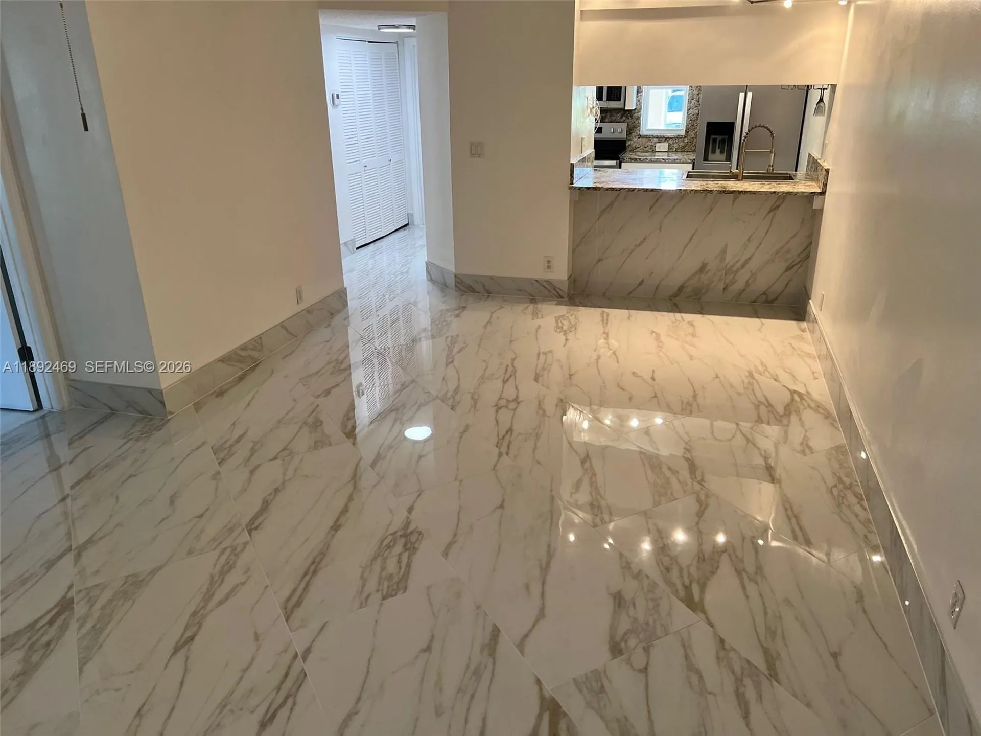 10181 Twin Lakes Drive Coral Springs FL 33071