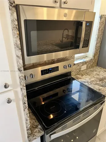 10181 Twin Lakes Drive Coral Springs FL 33071
