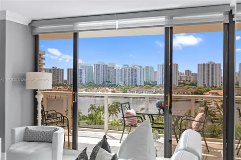 3598 Yacht Club Drive Aventura FL 33180