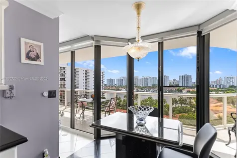 3598 Yacht Club Drive Aventura FL 33180