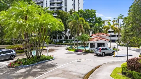 3598 Yacht Club Drive Aventura FL 33180