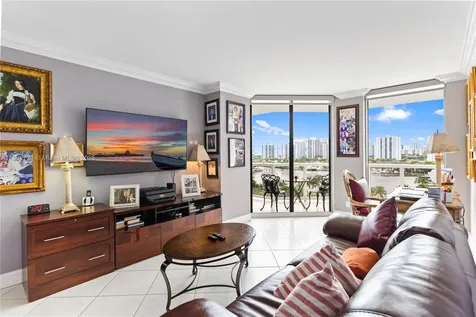 3598 Yacht Club Drive Aventura FL 33180