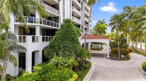 3598 Yacht Club Drive Aventura FL 33180