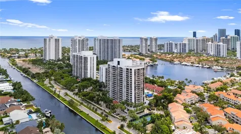 3598 Yacht Club Drive Aventura FL 33180
