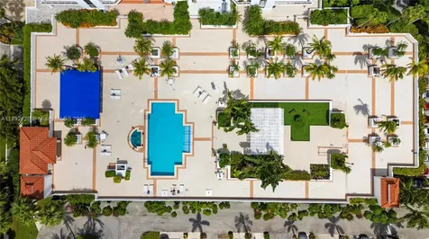 3598 Yacht Club Drive Aventura FL 33180