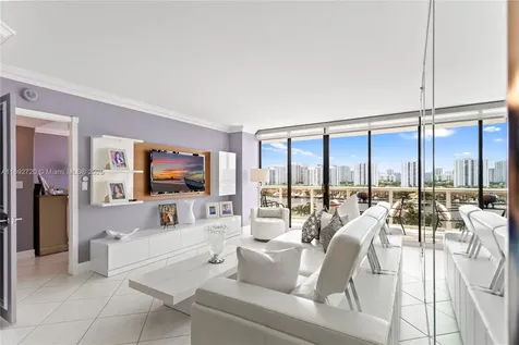 3598 Yacht Club Drive Aventura FL 33180