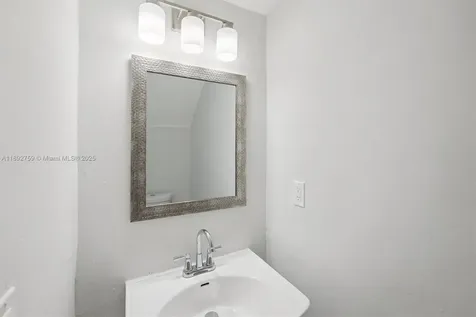 2754 NW 193rd Terrace Miami Gardens FL 33056