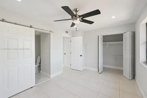 2754 NW 193rd Terrace Miami Gardens FL 33056