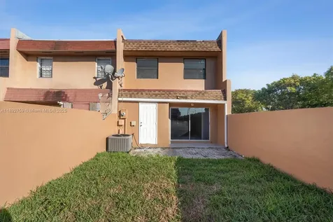 2754 NW 193rd Terrace Miami Gardens FL 33056