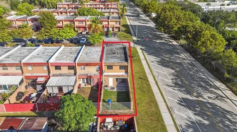 2754 NW 193rd Terrace Miami Gardens FL 33056