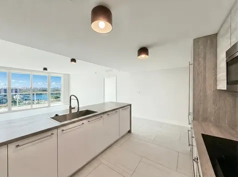 400 Sunny Isles Boulevard Sunny Isles Beach FL 33160