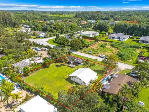 23060 SW 155th Avenue Miami FL 33170
