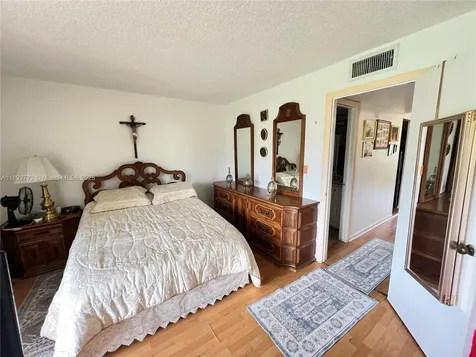 8851 Sunrise Lakes Boulevard Sunrise FL 33322