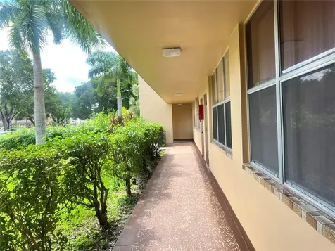 8851 Sunrise Lakes Boulevard Sunrise FL 33322