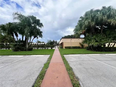 8851 Sunrise Lakes Boulevard Sunrise FL 33322