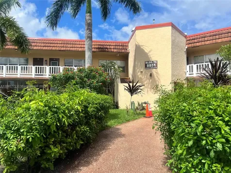 8851 Sunrise Lakes Boulevard Sunrise FL 33322