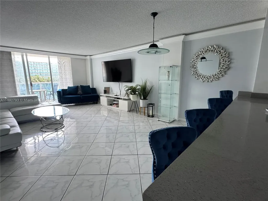 3800 S Ocean Drive Hollywood FL 33019