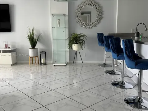 3800 S Ocean Drive Hollywood FL 33019