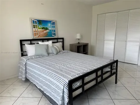3800 S Ocean Drive Hollywood FL 33019