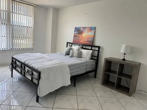 3800 S Ocean Drive Hollywood FL 33019