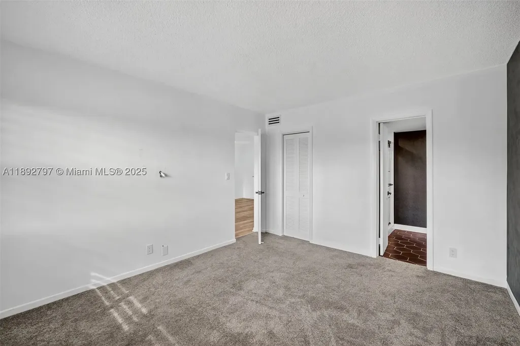 900 SW 12th Street Fort Lauderdale FL 33315