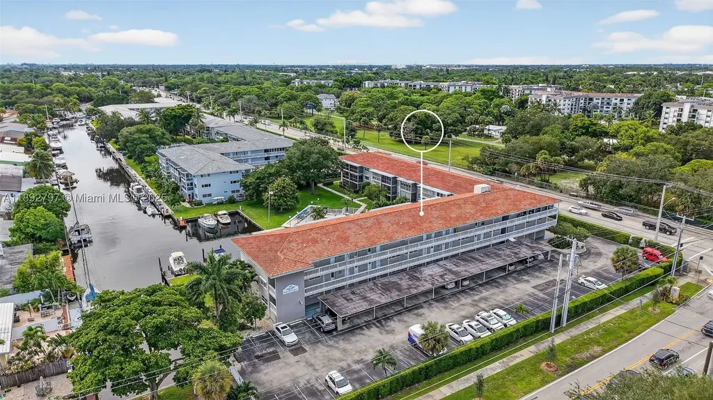 900 SW 12th Street Fort Lauderdale FL 33315