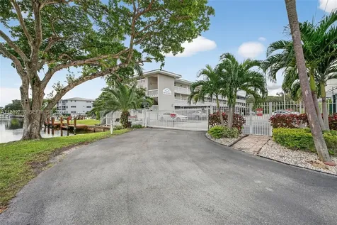 900 SW 12th Street Fort Lauderdale FL 33315