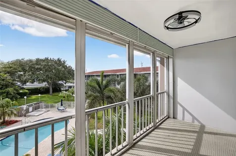900 SW 12th Street Fort Lauderdale FL 33315