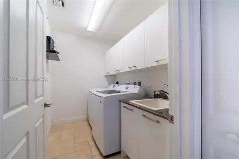 8478 NW 52nd Street Doral FL 33166