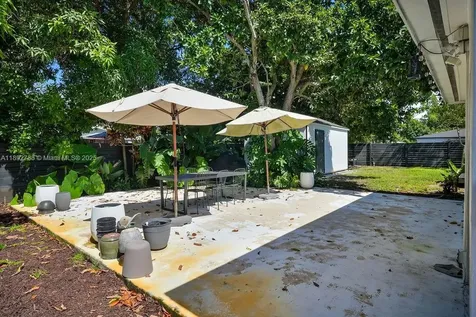 199 NE 163rd Street Miami FL 33162