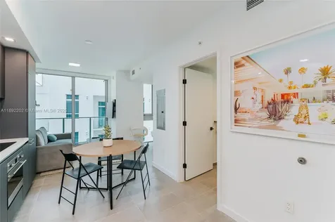 227 NE 2nd Street Miami FL 33132
