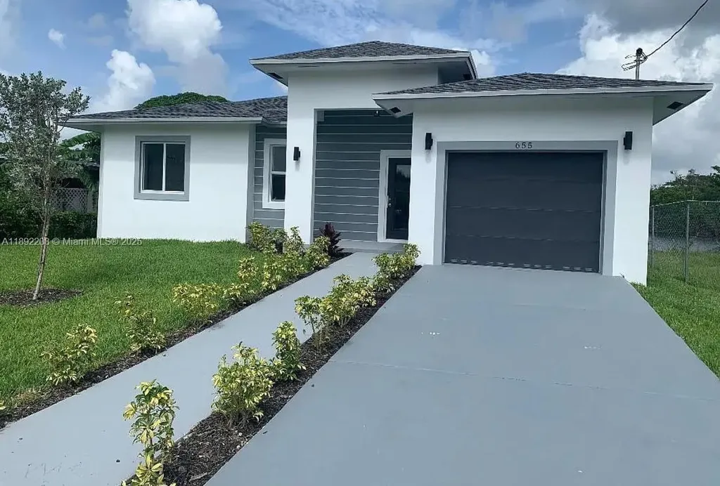 655 NW 24th Avenue Fort Lauderdale FL 33311