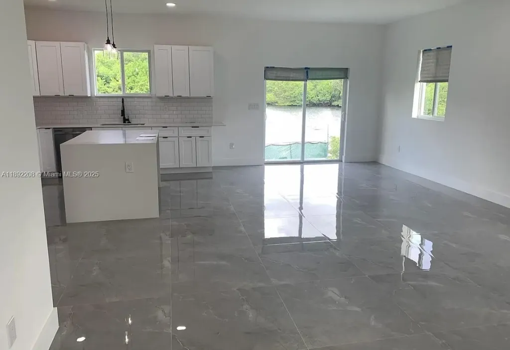 655 NW 24th Avenue Fort Lauderdale FL 33311